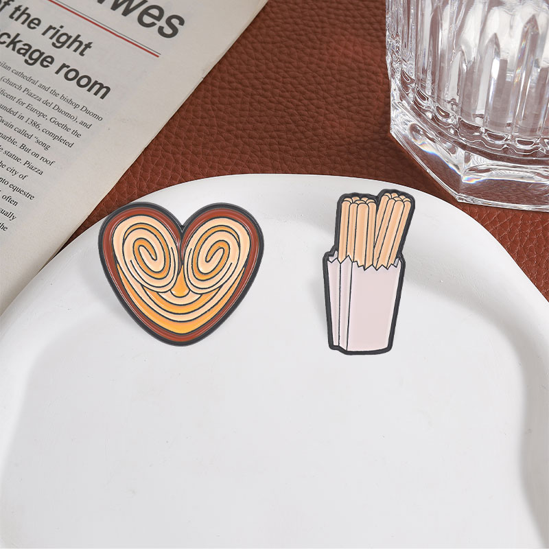 Spille smaltate a tema Churro  - Food Snacks In Spanish recensione e prezzo